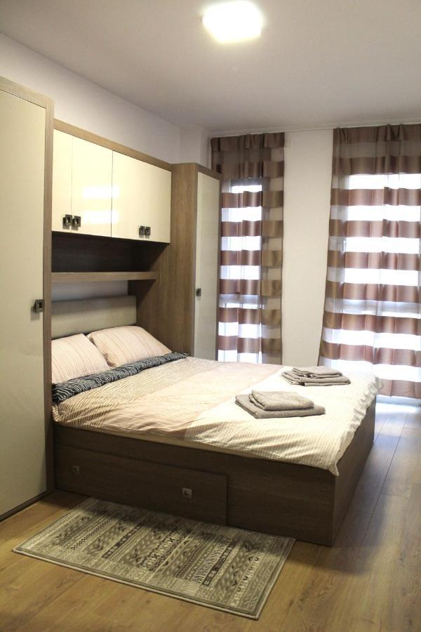 Apartmán Apartman Sarah Oradea Exteriér fotografie