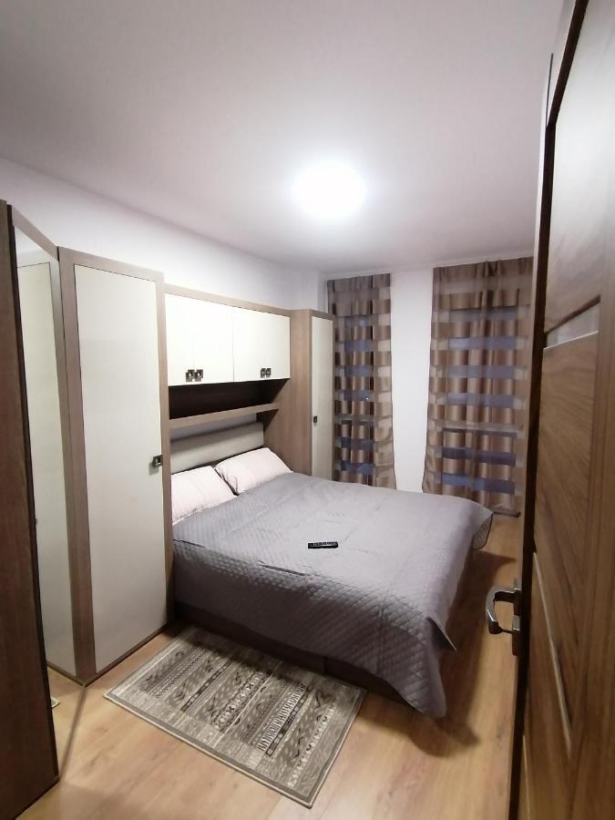 Apartmán Apartman Sarah Oradea Exteriér fotografie