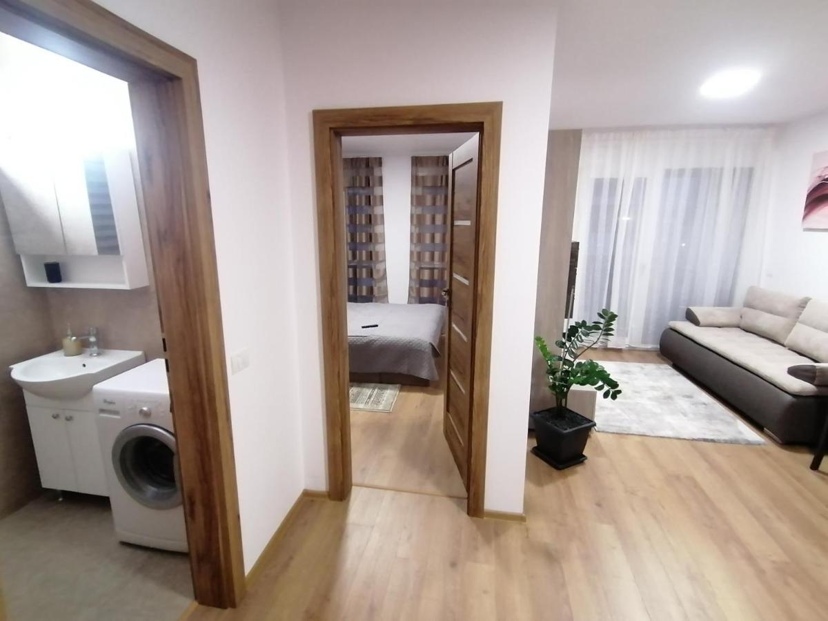 Apartmán Apartman Sarah Oradea Exteriér fotografie