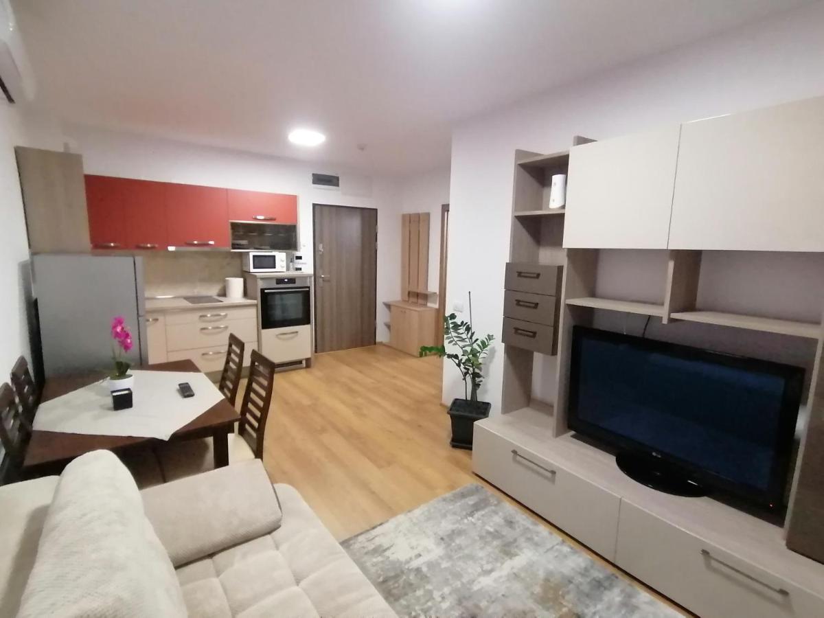 Apartmán Apartman Sarah Oradea Exteriér fotografie